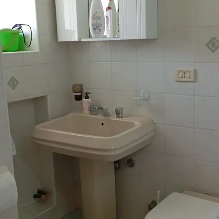 Appartamentino 2-4 Posti Letto *