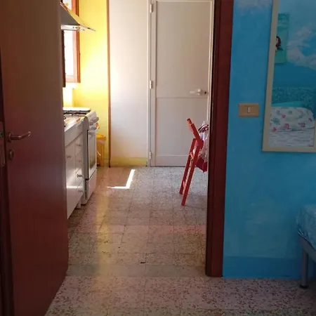 아파트 Appartamentino 2-4 Posti Letto